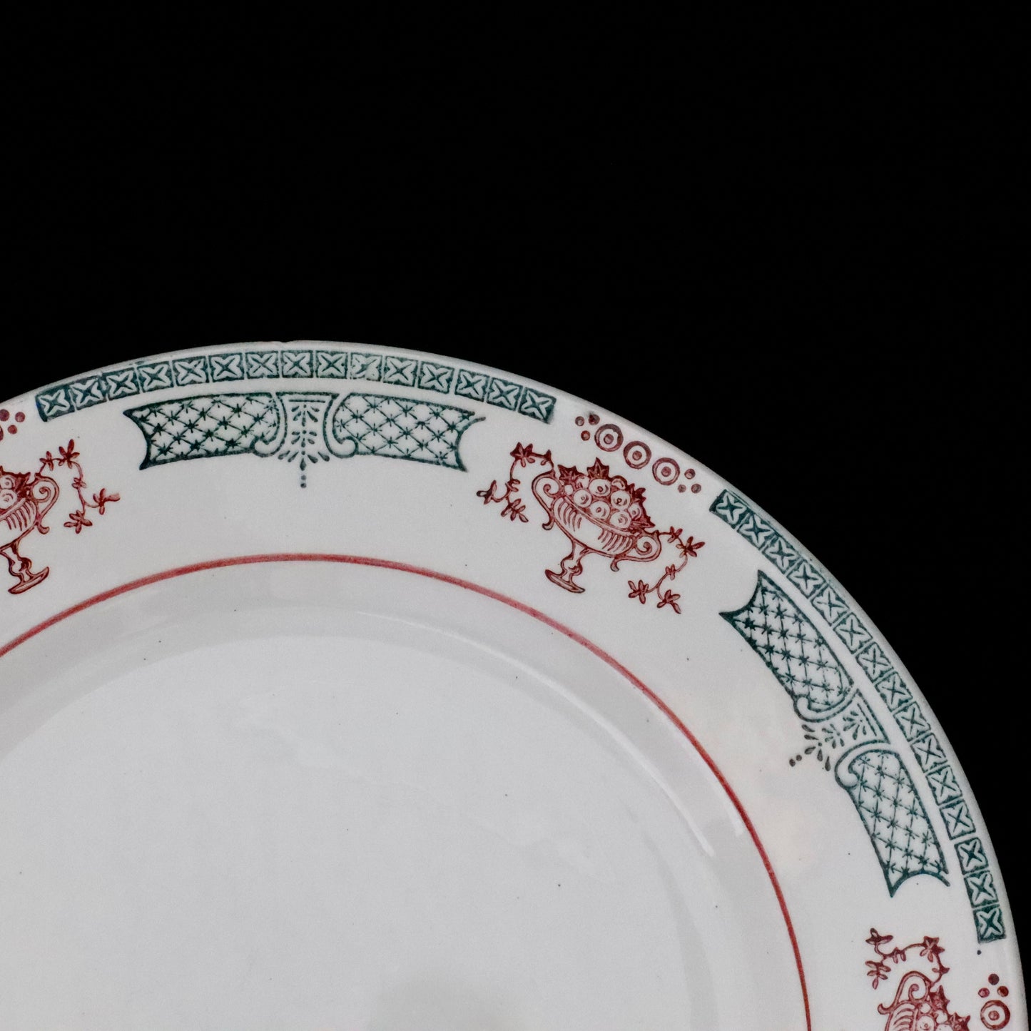 SAINT AMAND | Garland Plate