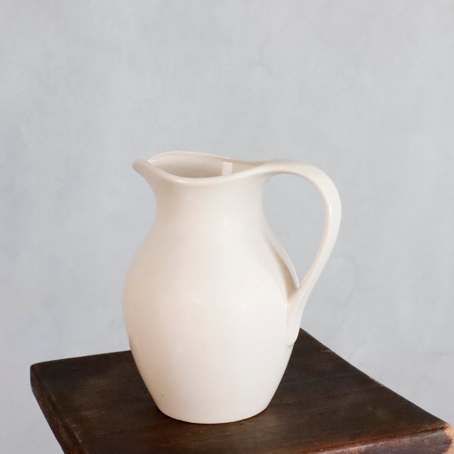 ANTIQUES | Pitcher