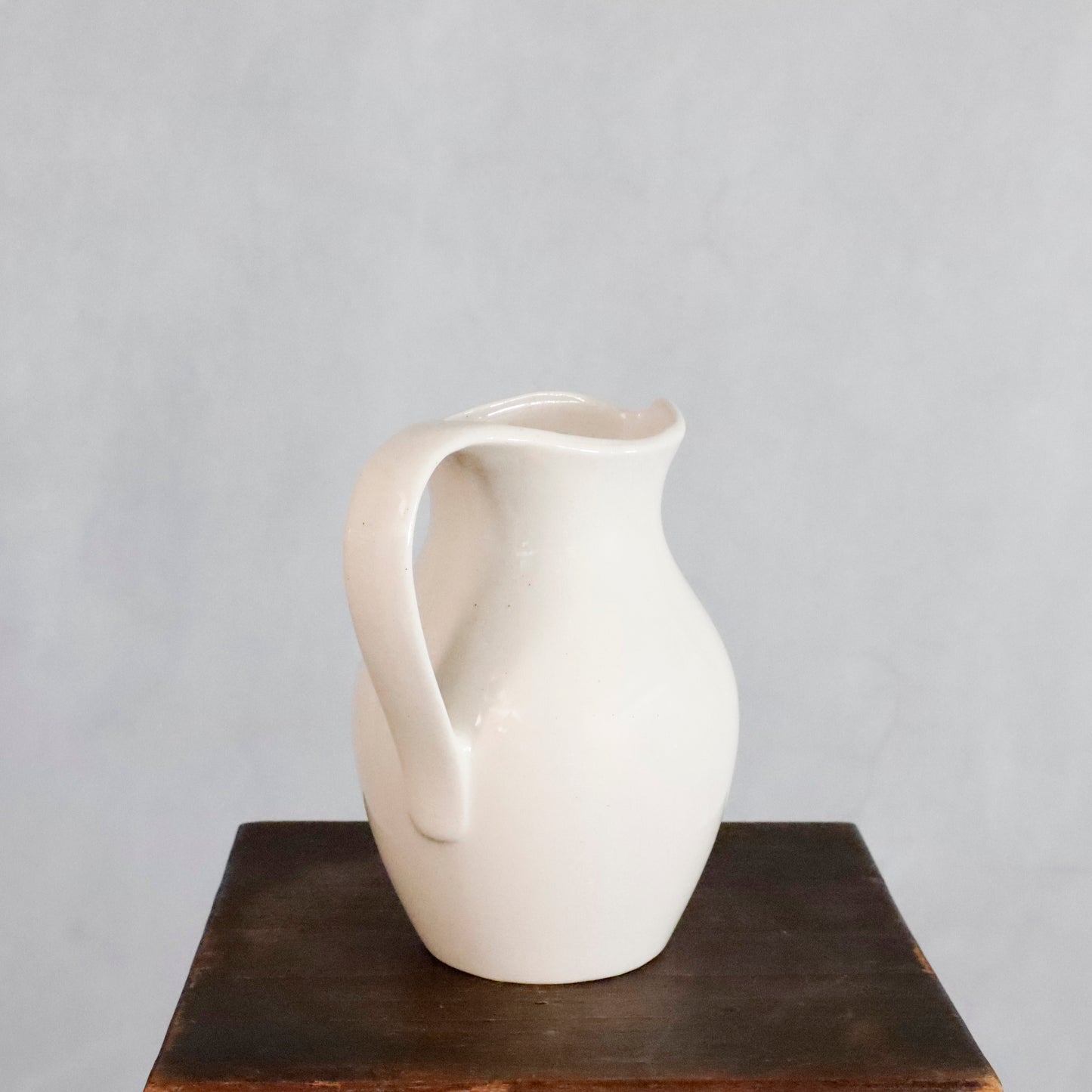ANTIQUES | Pitcher