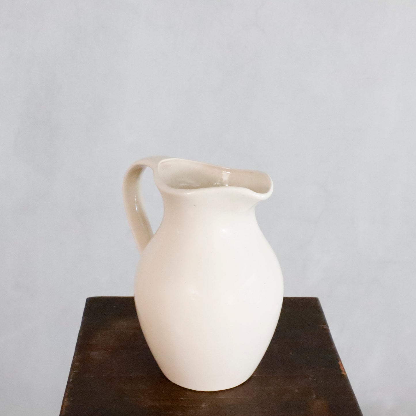 ANTIQUES | Pitcher