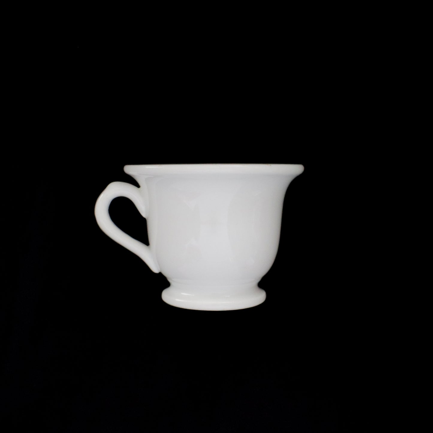 ANTIQUES | Cocoa Cup