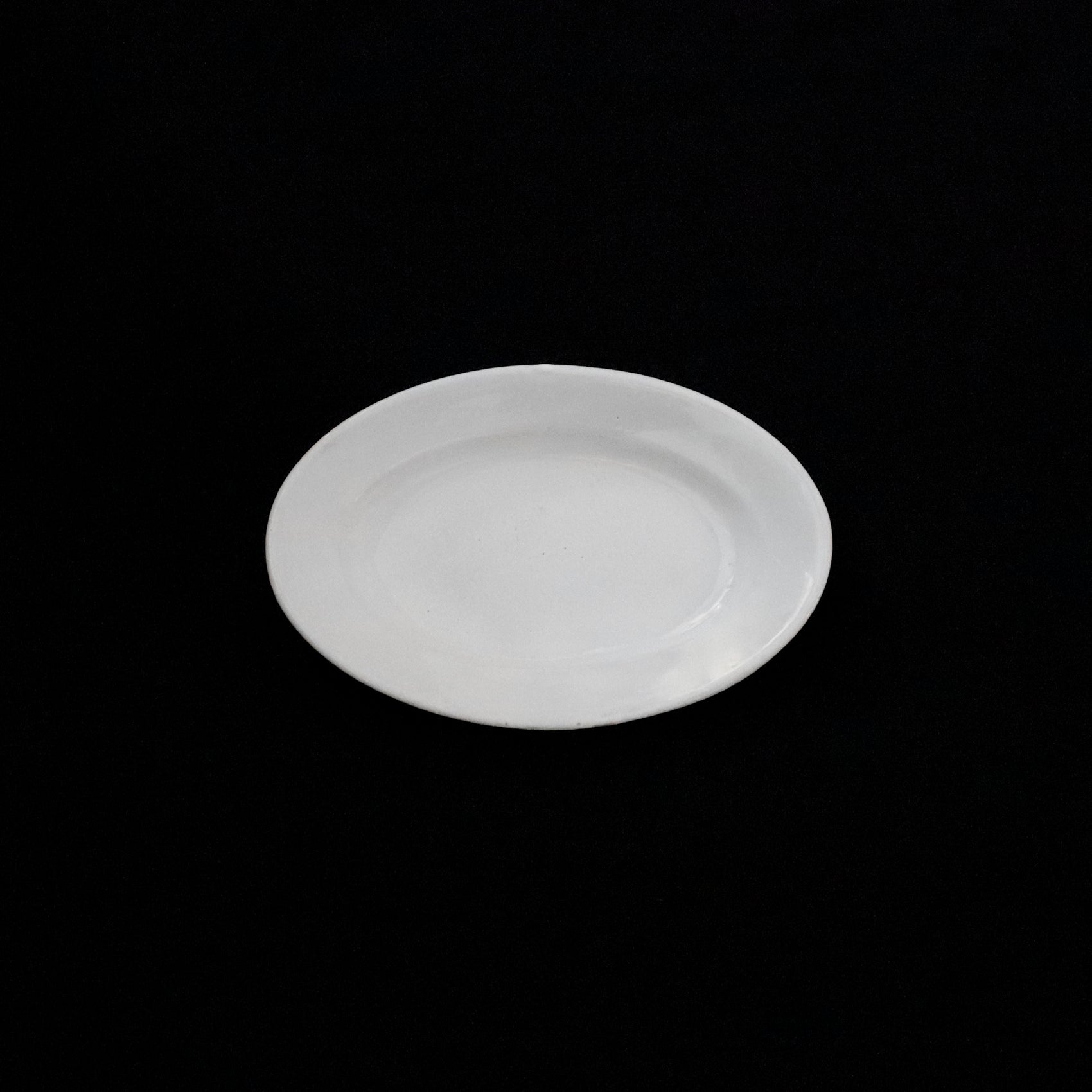 “Sobre” Oval Plate