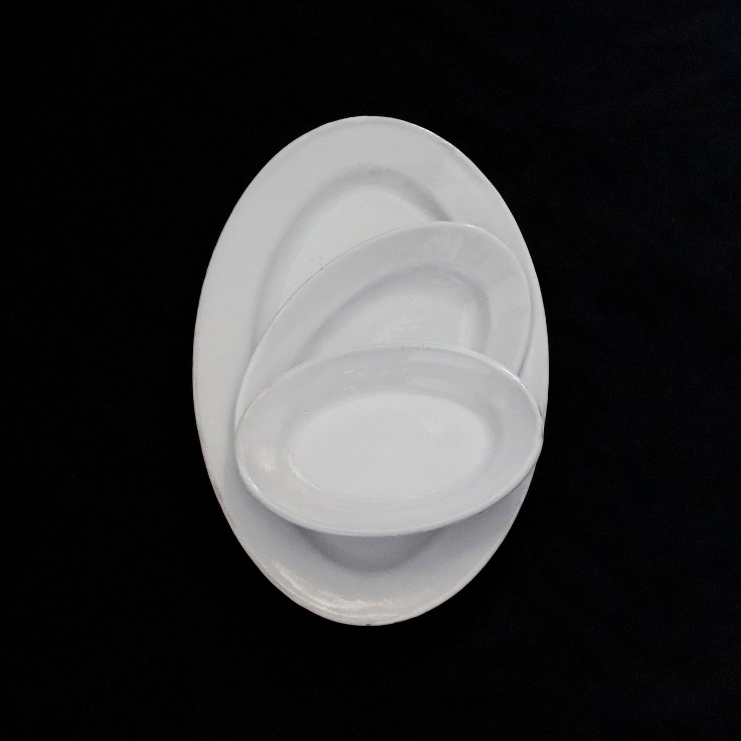 “Sobre” Oval Plate