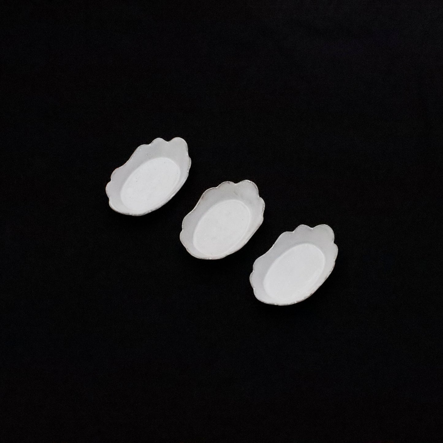 "Colbert" Small Dish with Ten Petals
