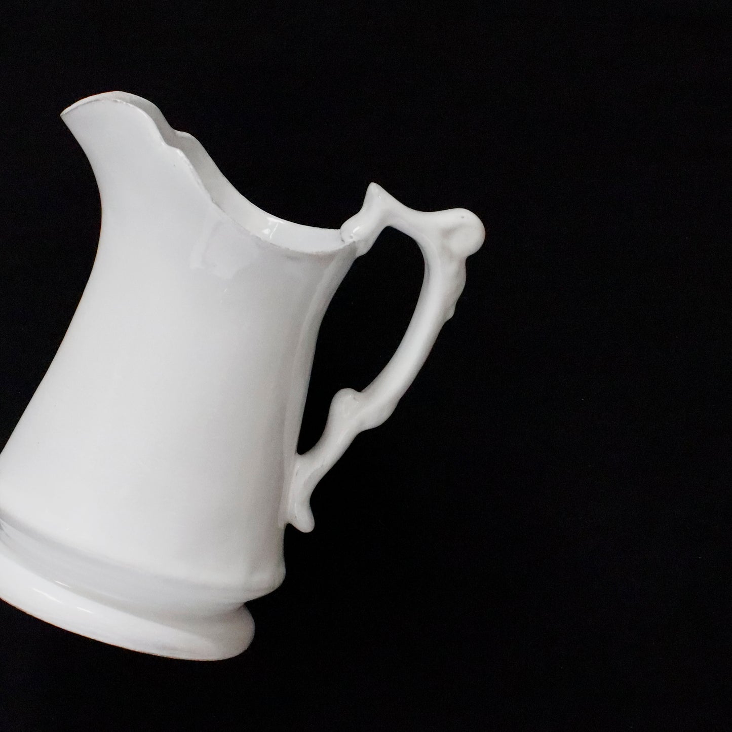 ASTIER de VILLATTE | “Tom” Pitcher