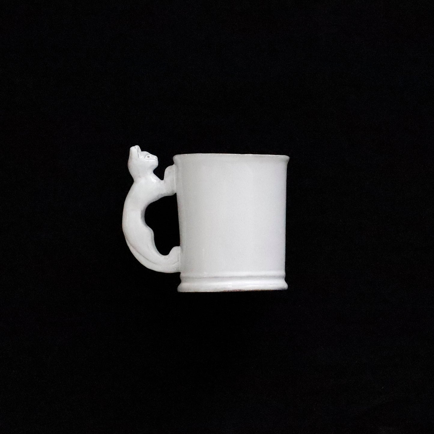 "Setsuko" Golden Eyes Cat Cup