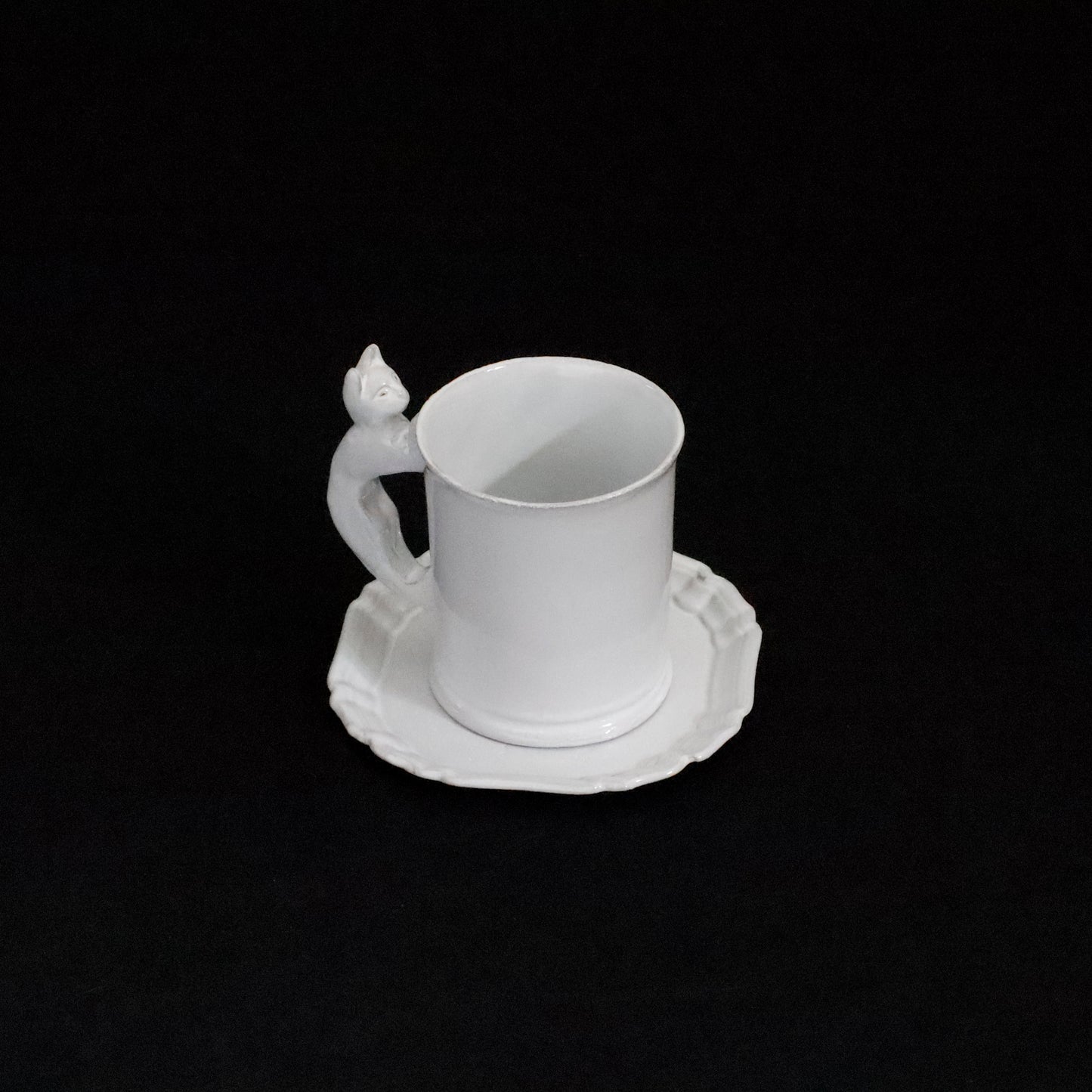 "Setsuko" Golden Eyes Cat Cup