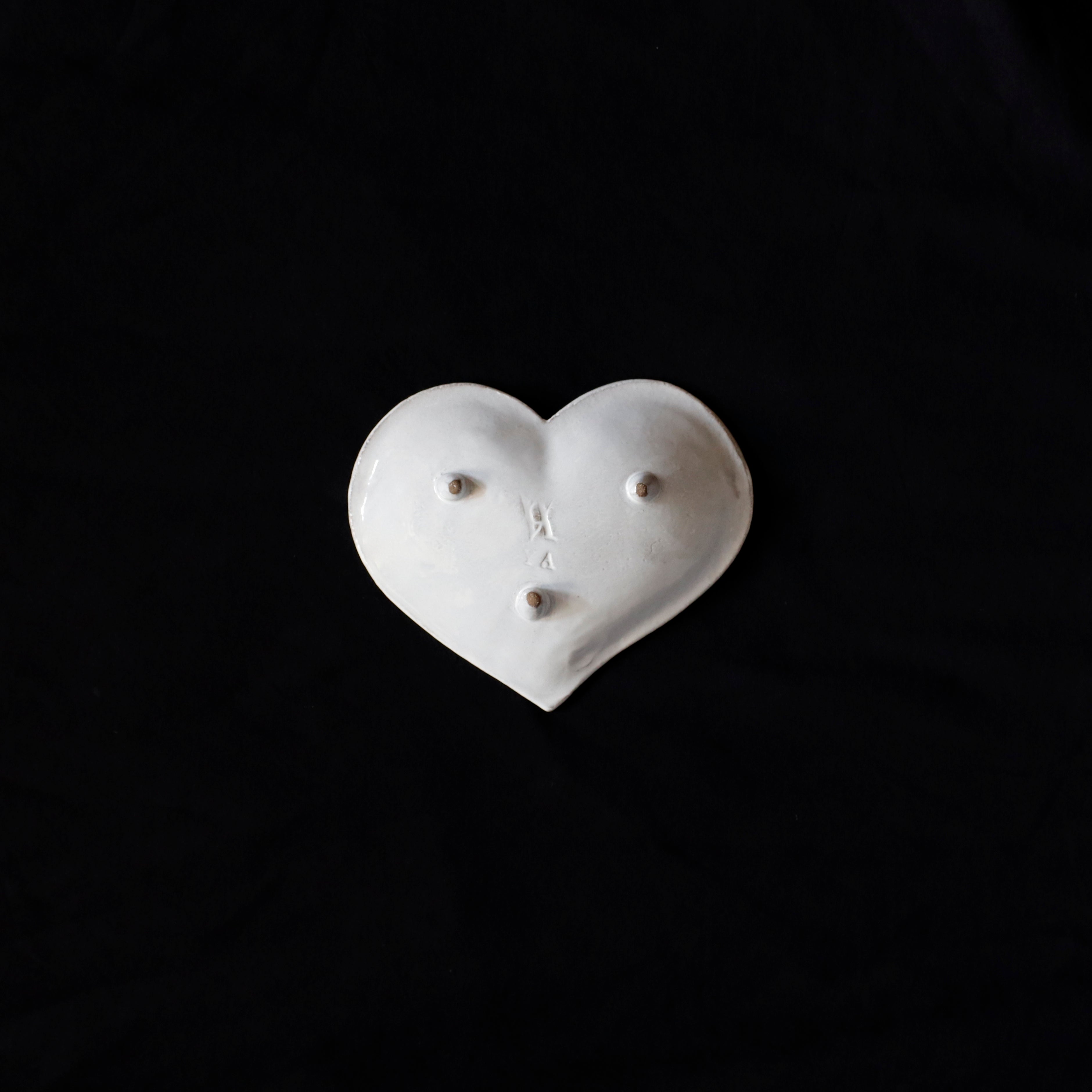 Small Heart Dish – VISIONS