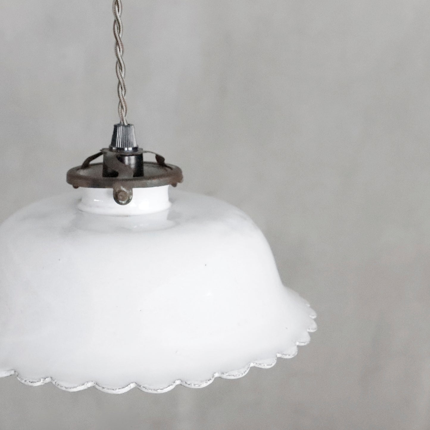 “Daisy” Large Suspension Lamp