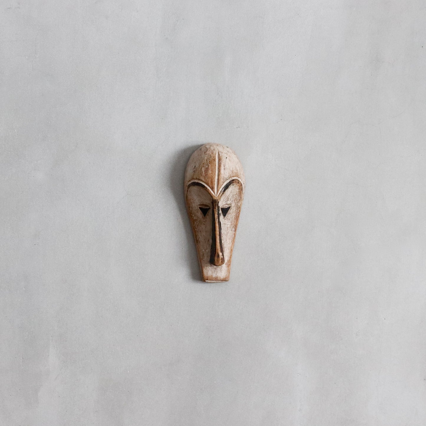 Vinatge | Gabon “Fang” Passport Mask