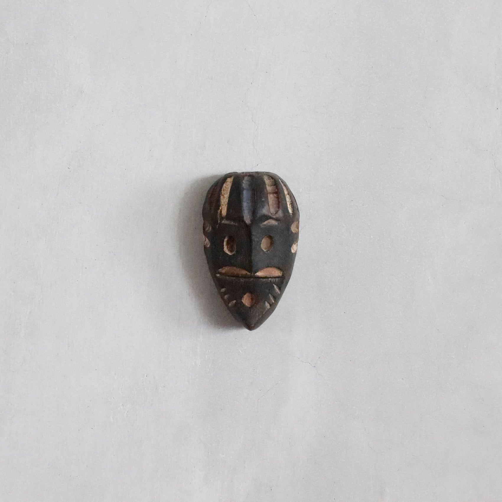 Vinatge | Nigeria “Yoruba” Passport Mask