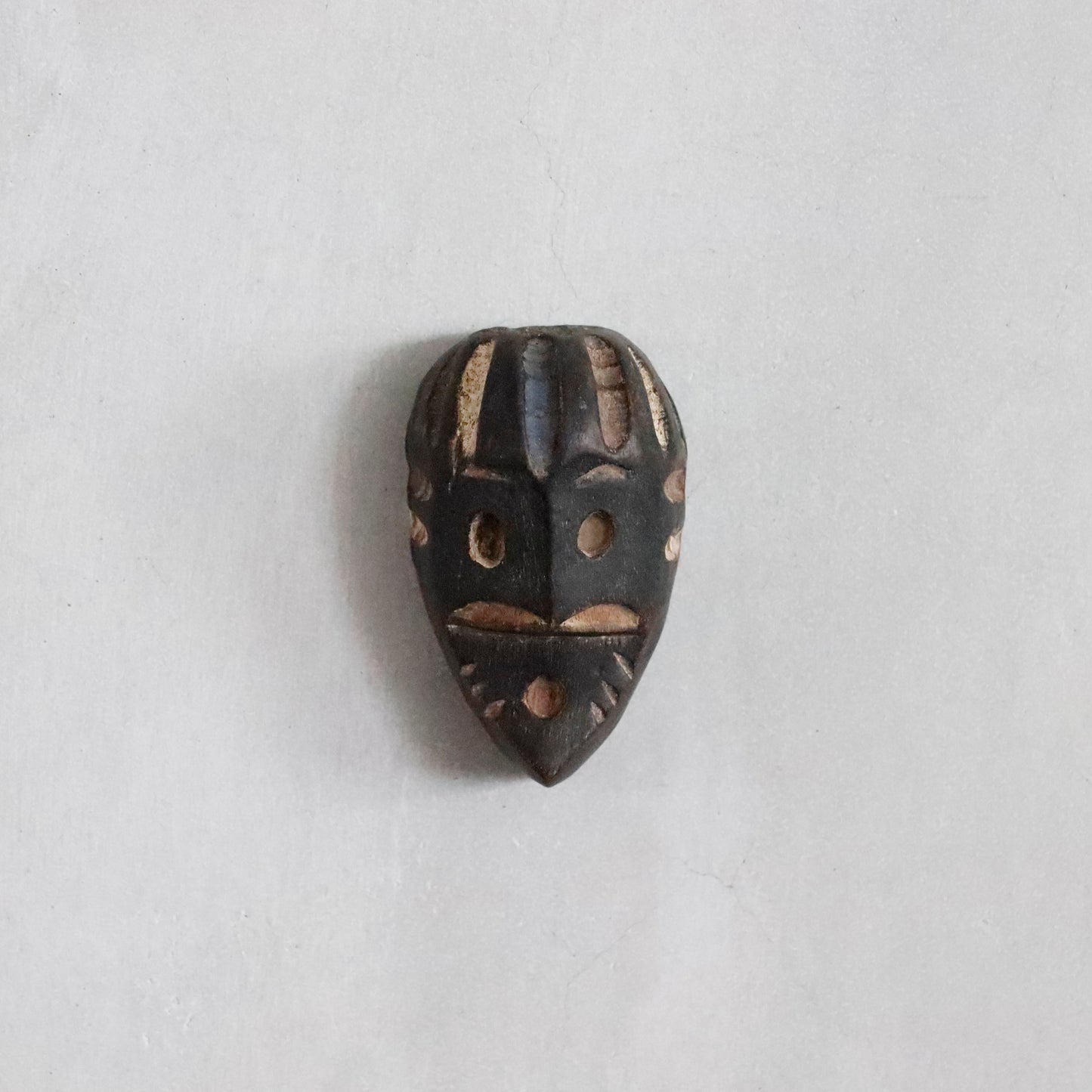 Vinatge | Nigeria “Yoruba” Passport Mask