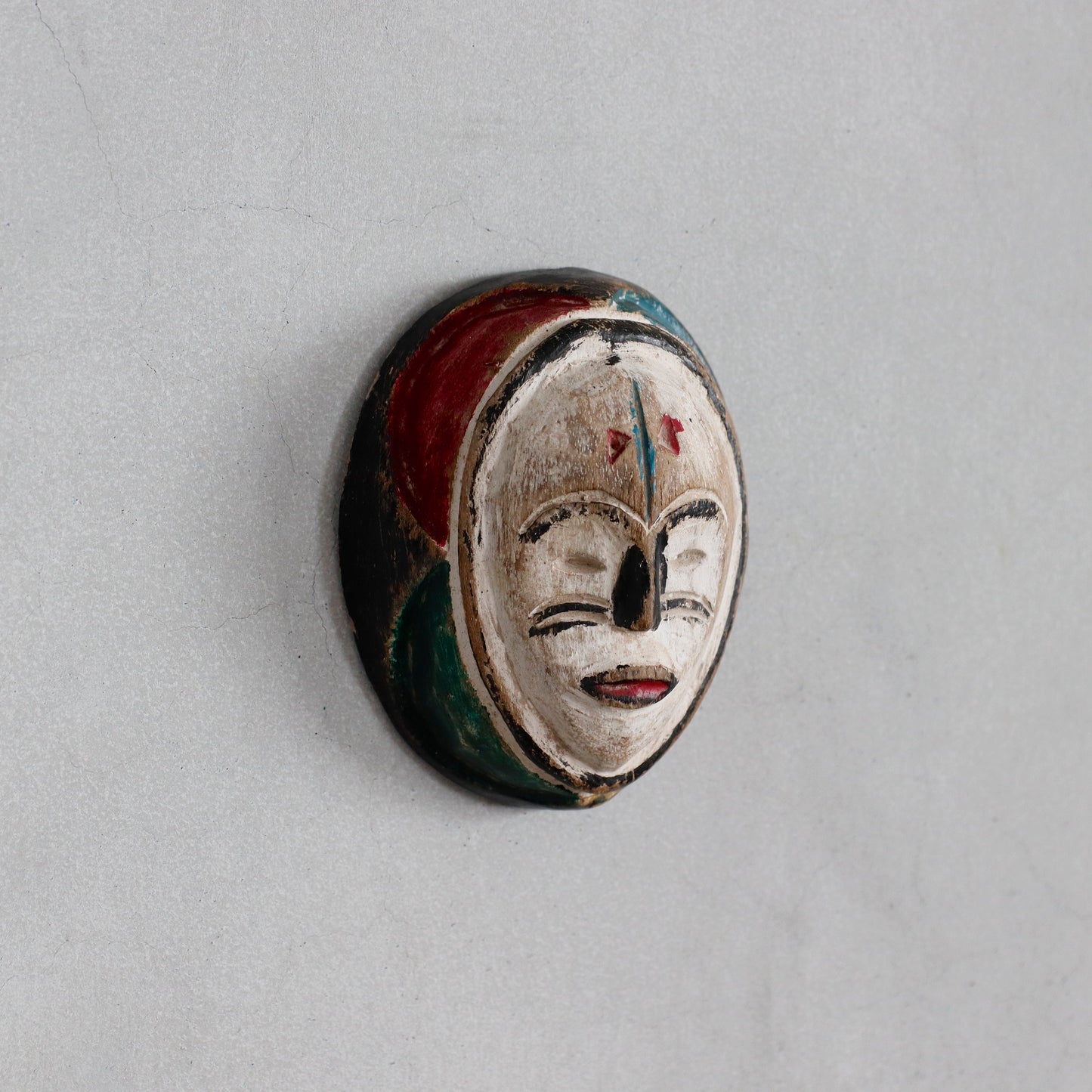 Vinatge | Nigeria “Yoruba” Passport Mask