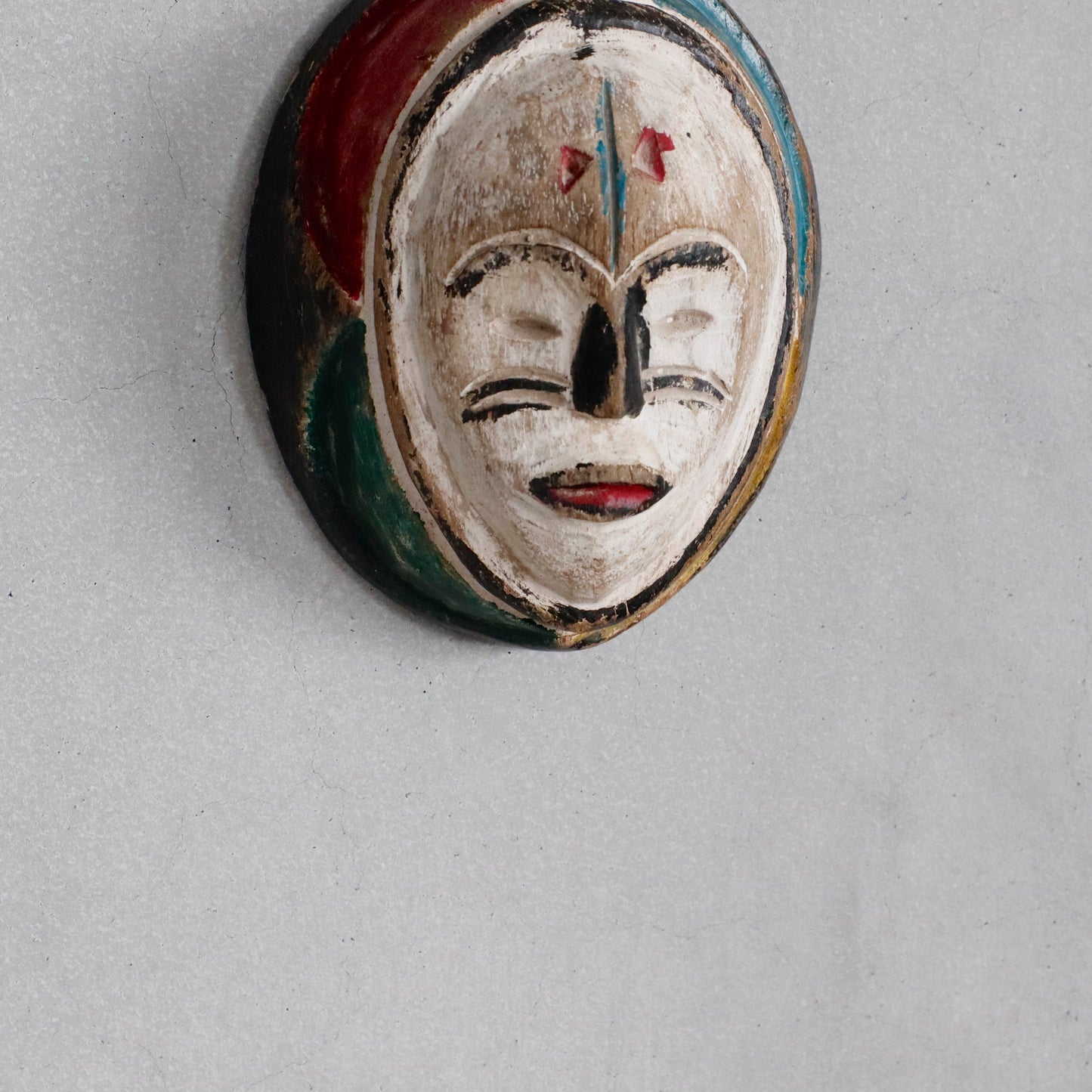 Vinatge | Nigeria “Yoruba” Passport Mask