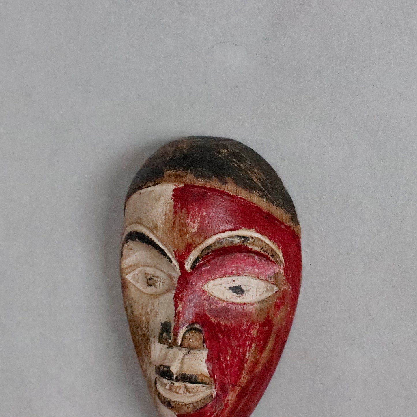 Vinatge | Nigeria Passport Mask