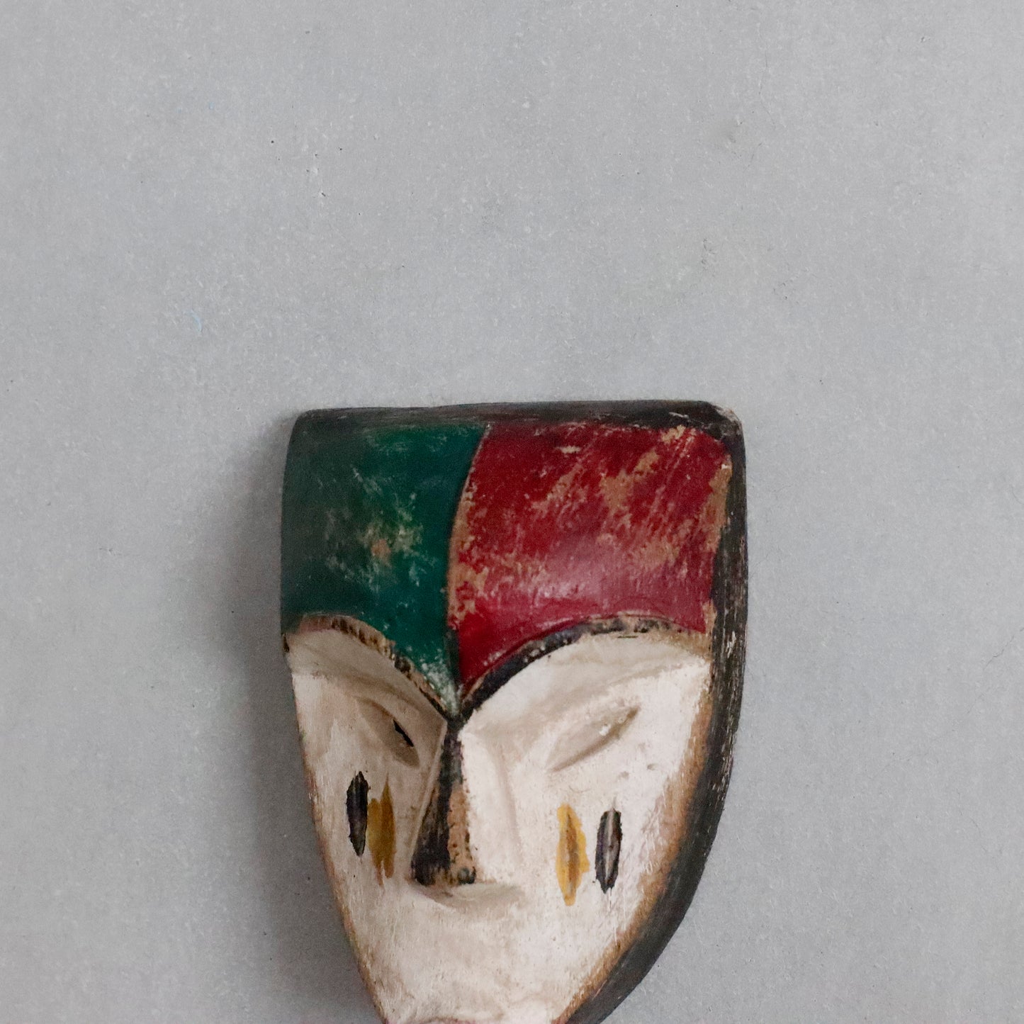 Vinatge | Nigeria Passport Mask