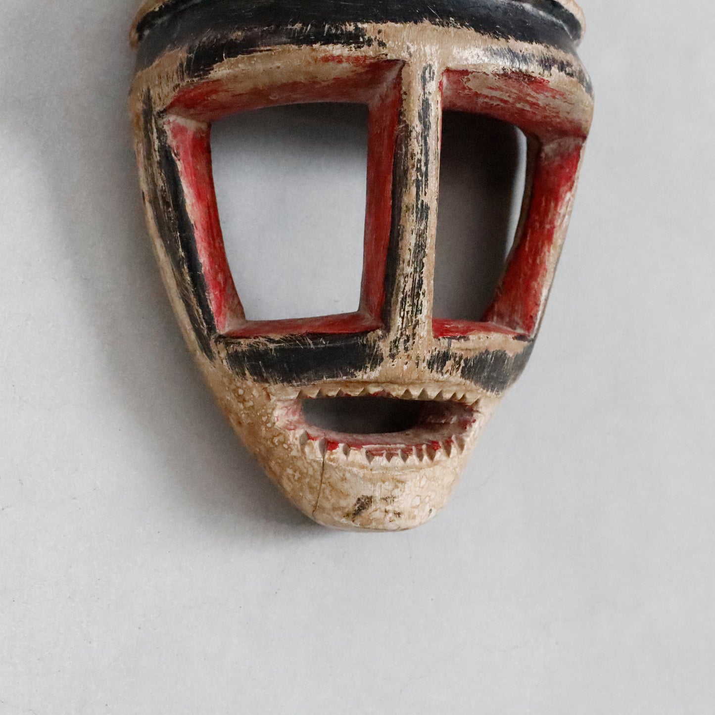 Vinatge | Nigerian Mask