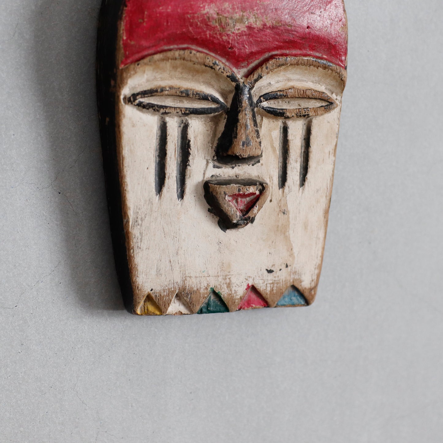 Vinatge | Congo Passport Mask