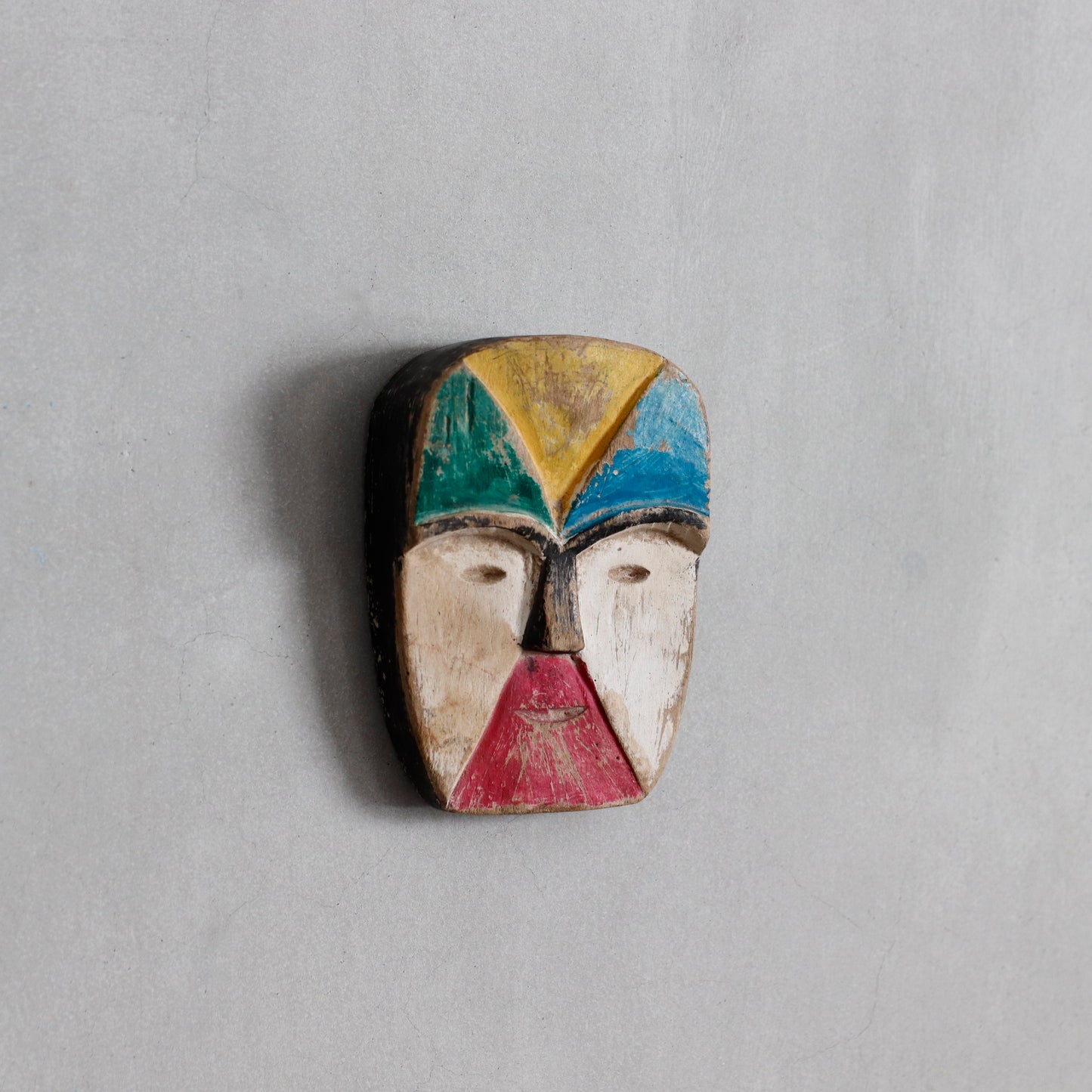 Vinatge | Congo Passport Mask