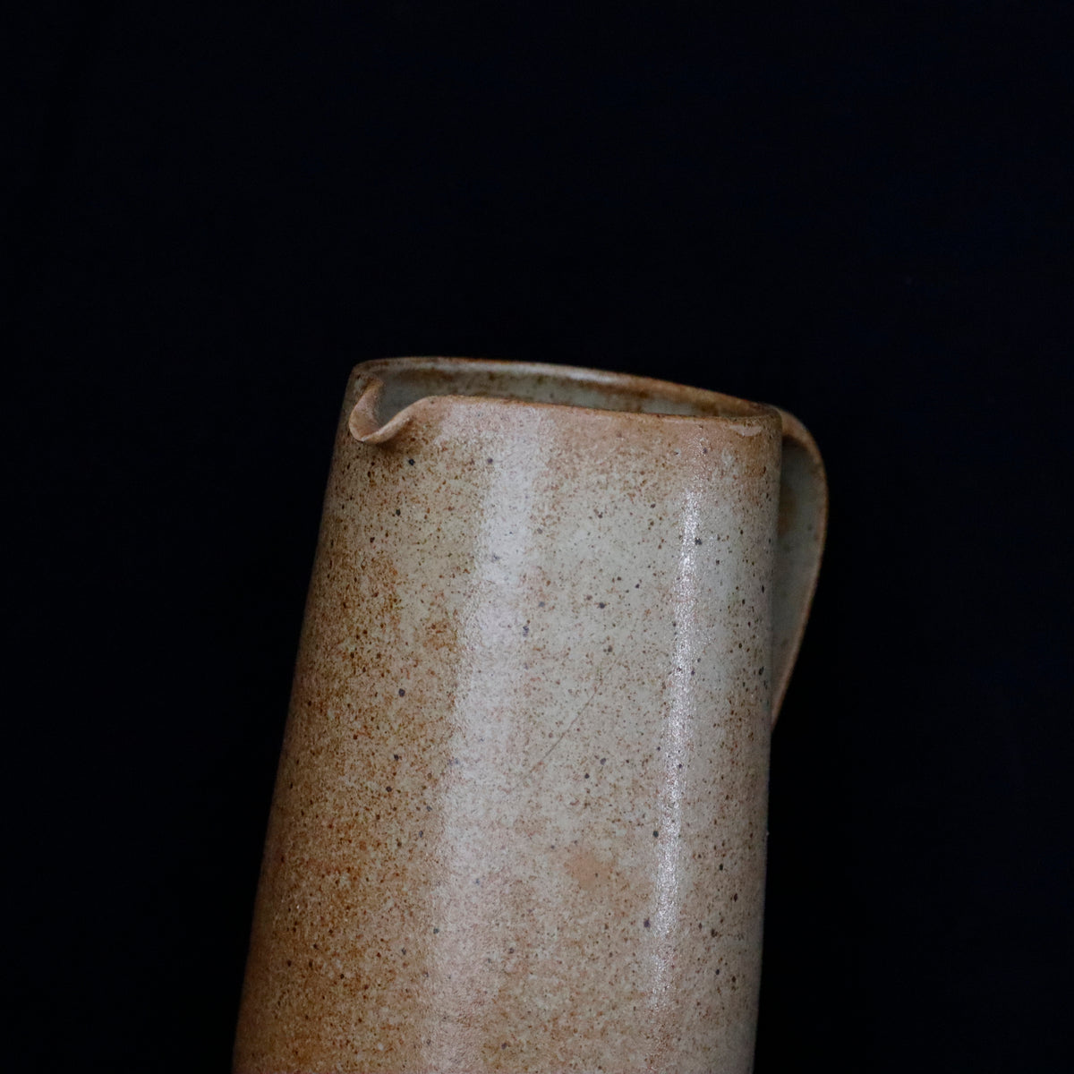 VINTAGE | Pitcher