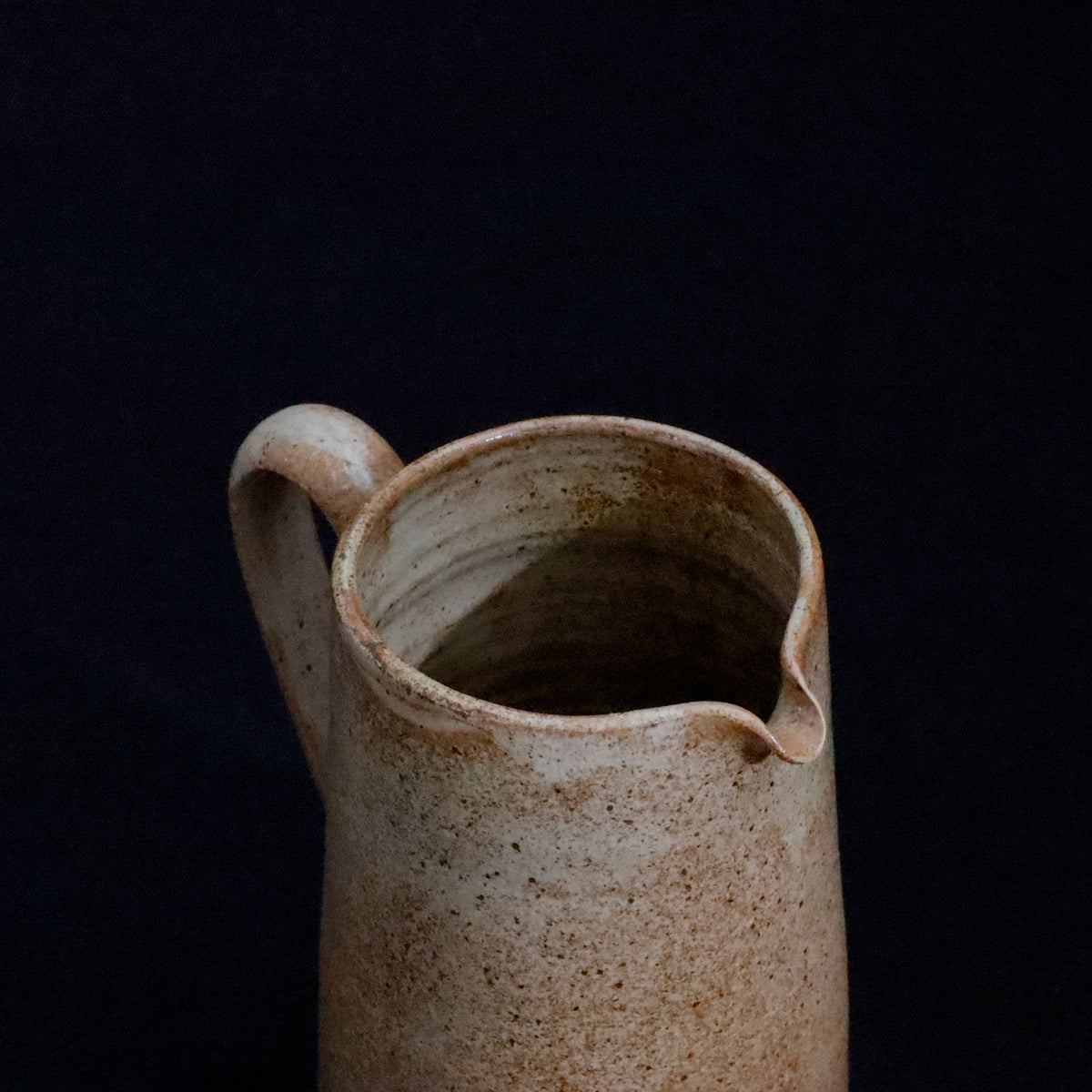 VINTAGE | Pitcher
