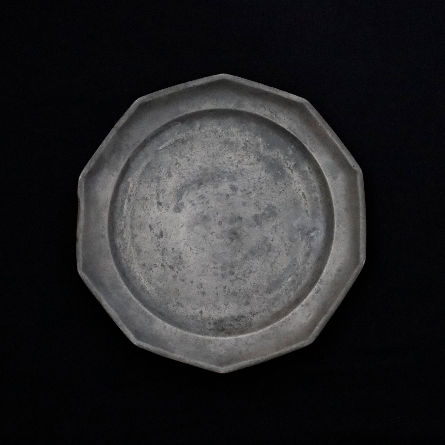 DECAGON PEWTER PLATE