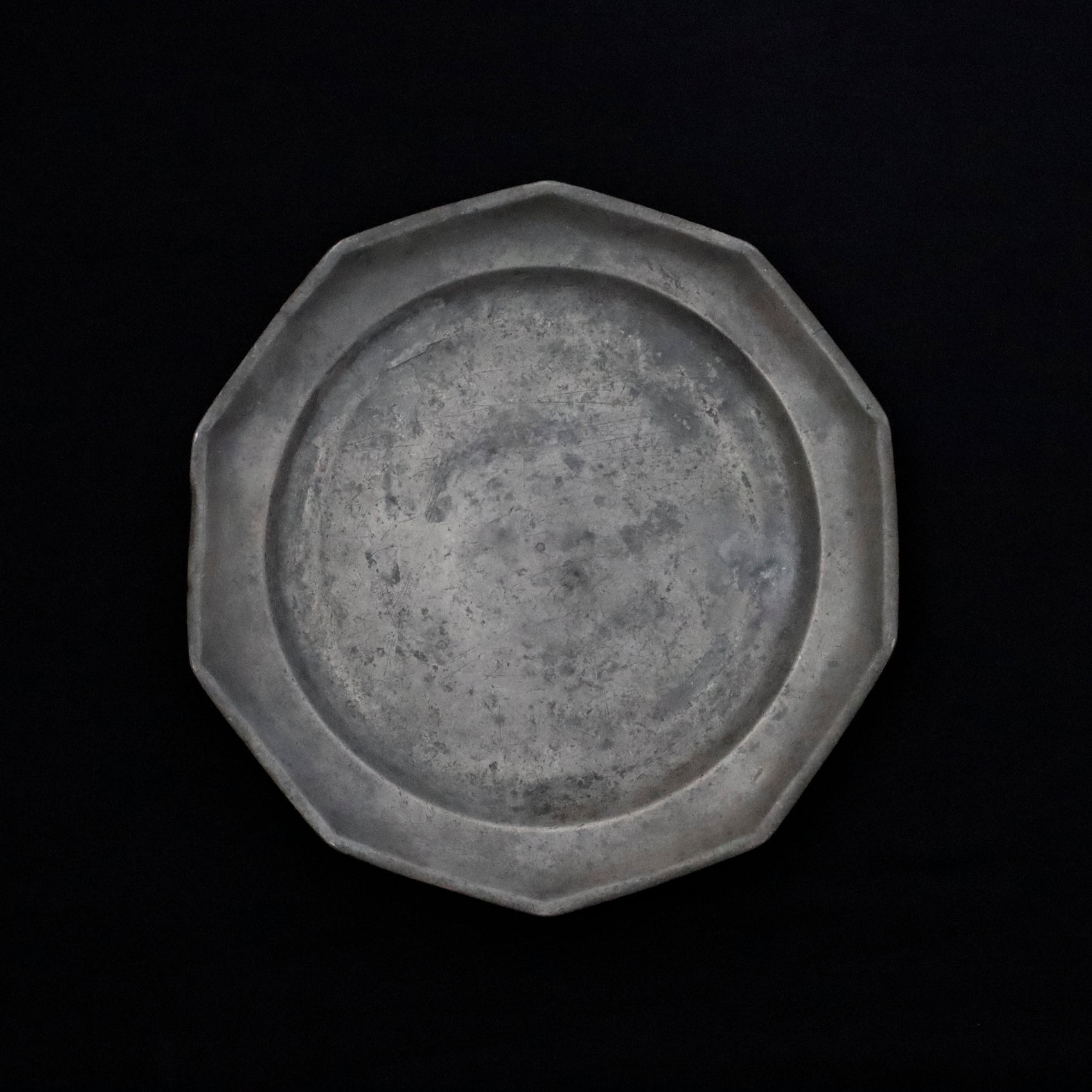 DECAGON PEWTER PLATE