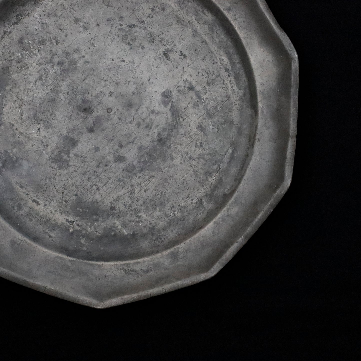 DECAGON PEWTER PLATE