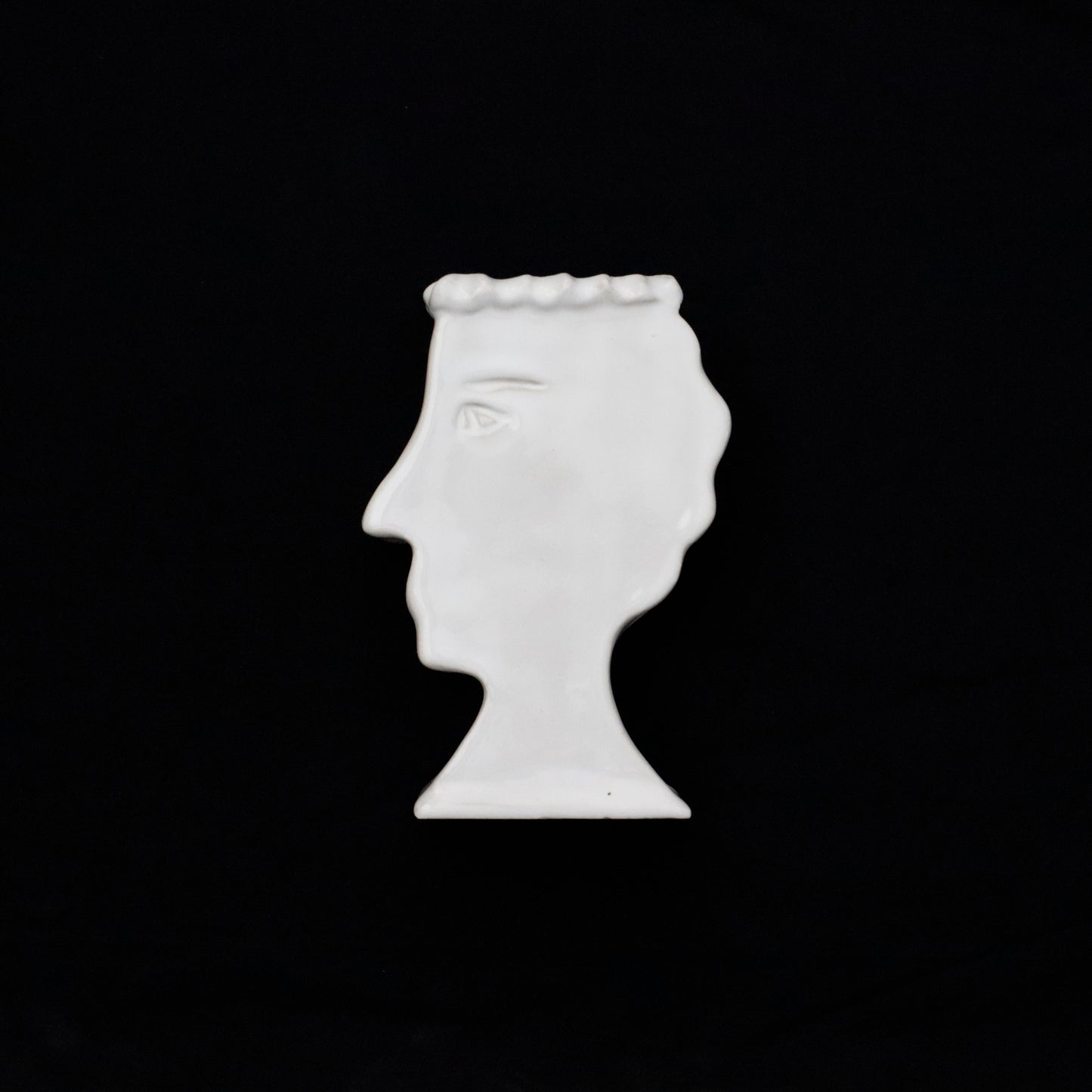 IBUTSU ― FACE VASE