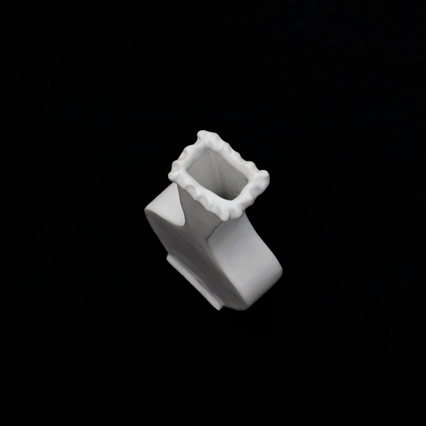 IBUTSU ― VASE S-02