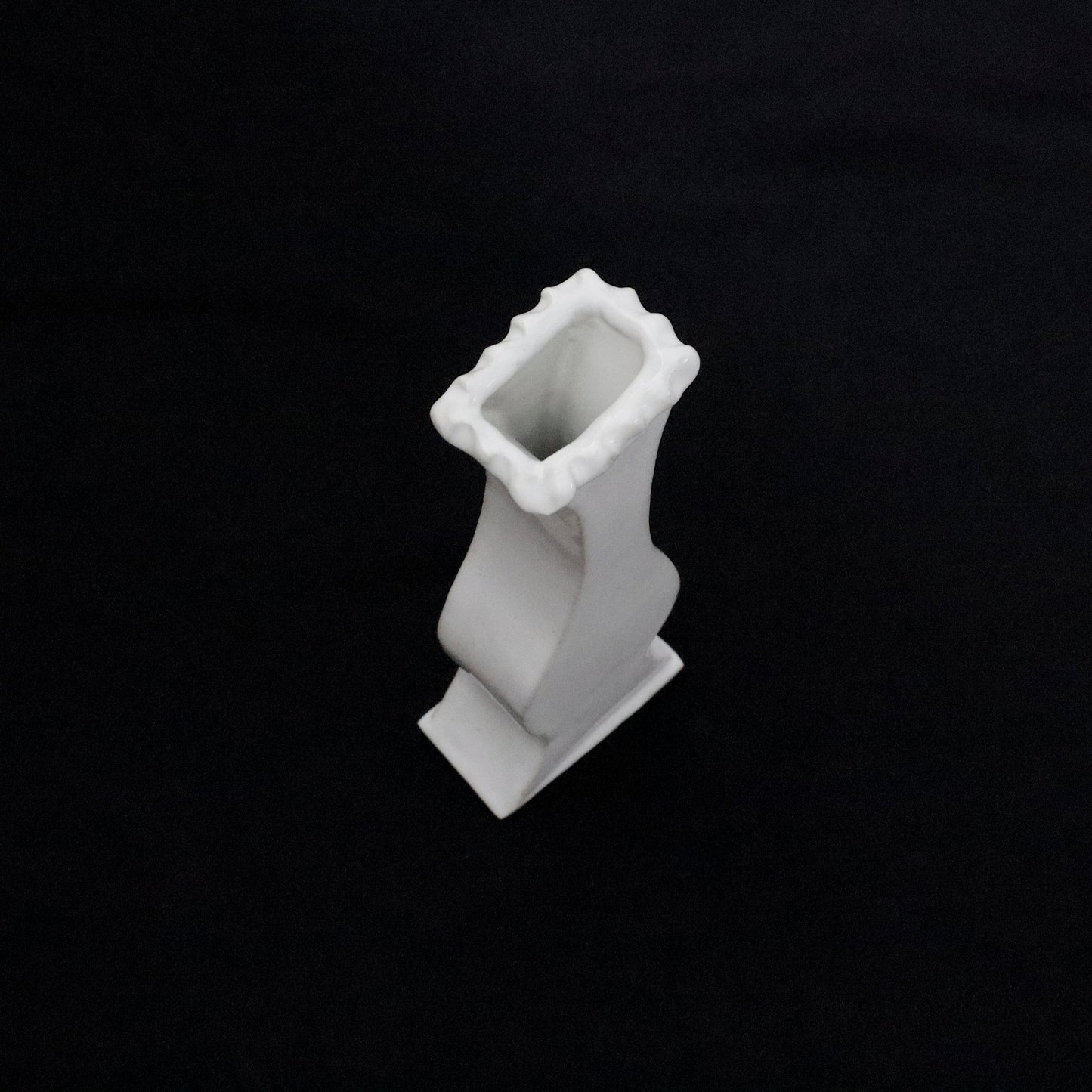 IBUTSU ― VASE S-05