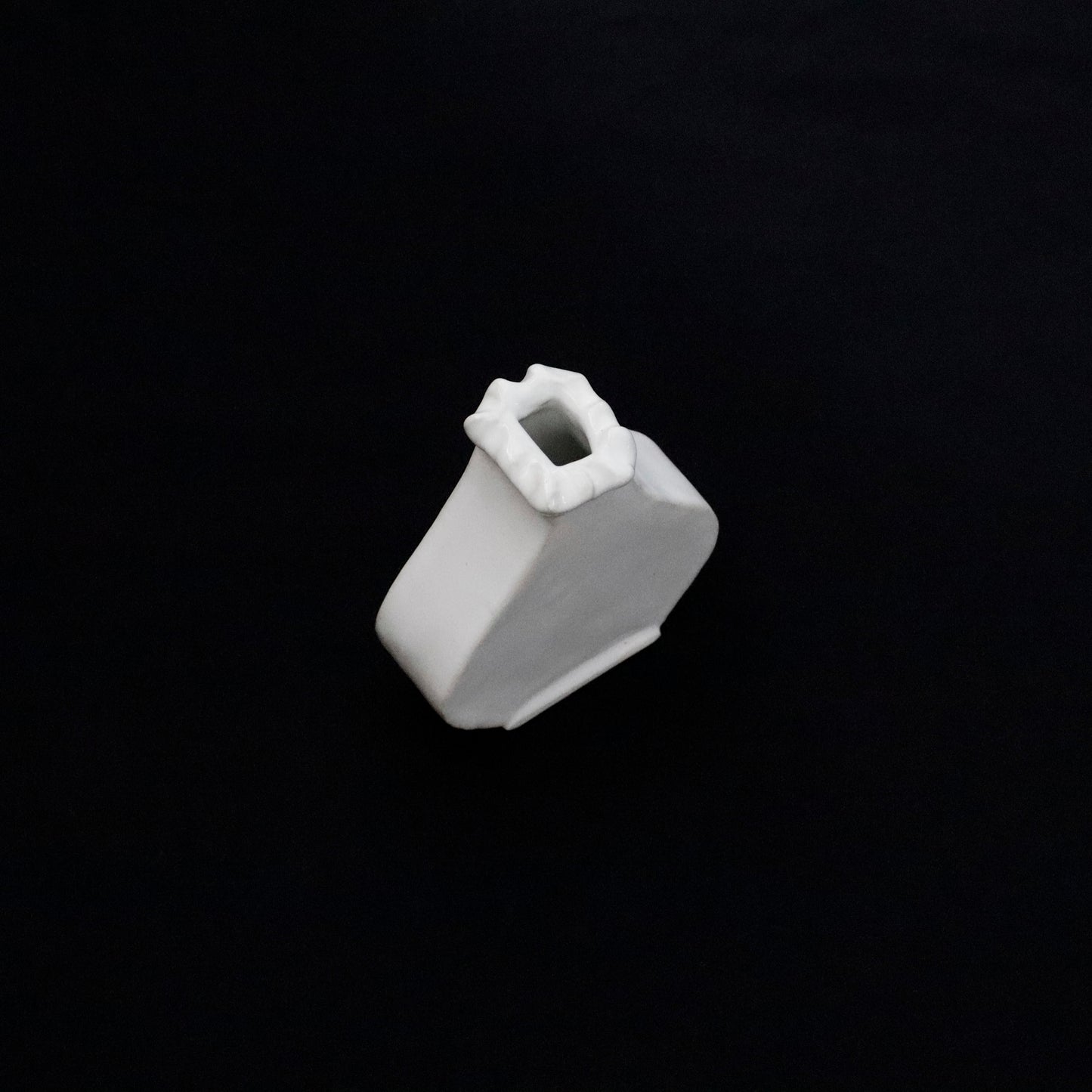 IBUTSU ― VASE SS-01