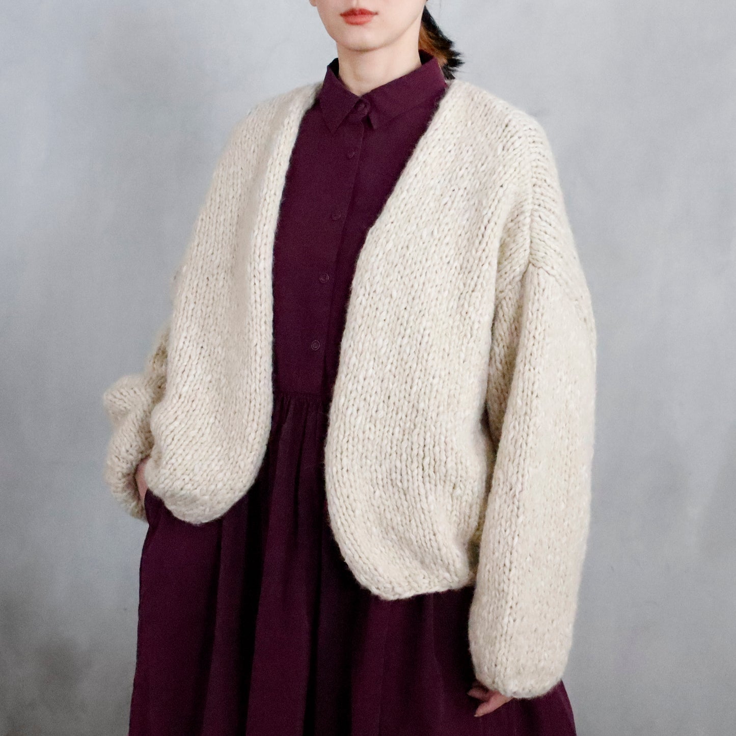 CASEY/CASEY | SHORT CARDIGAN ー ECRU