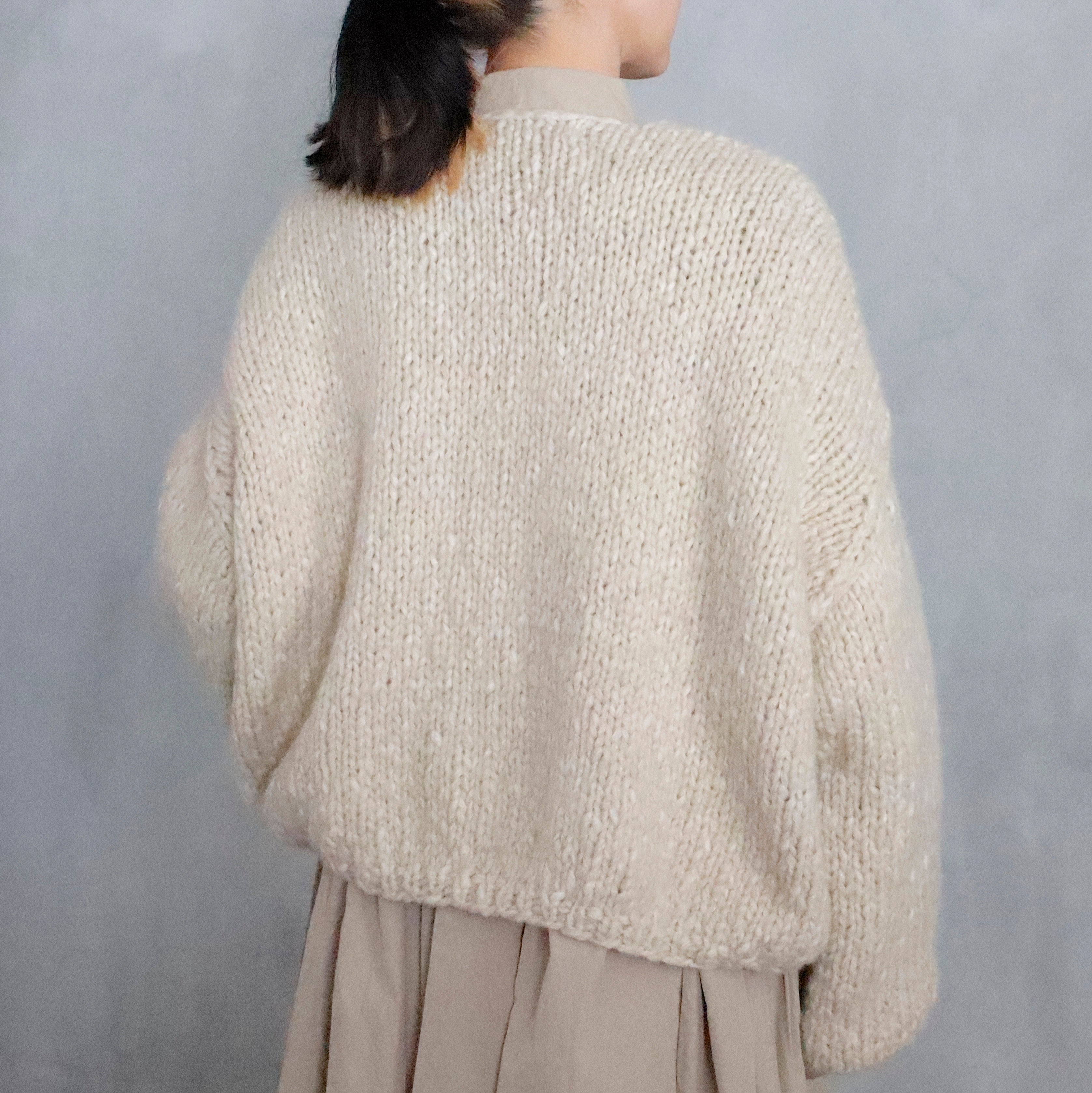 本日価格！【CASEY CASEY 】 SHORT CARDIGAN CASEY CASEY Short Cardigan in Red Curated at Jake and Jones