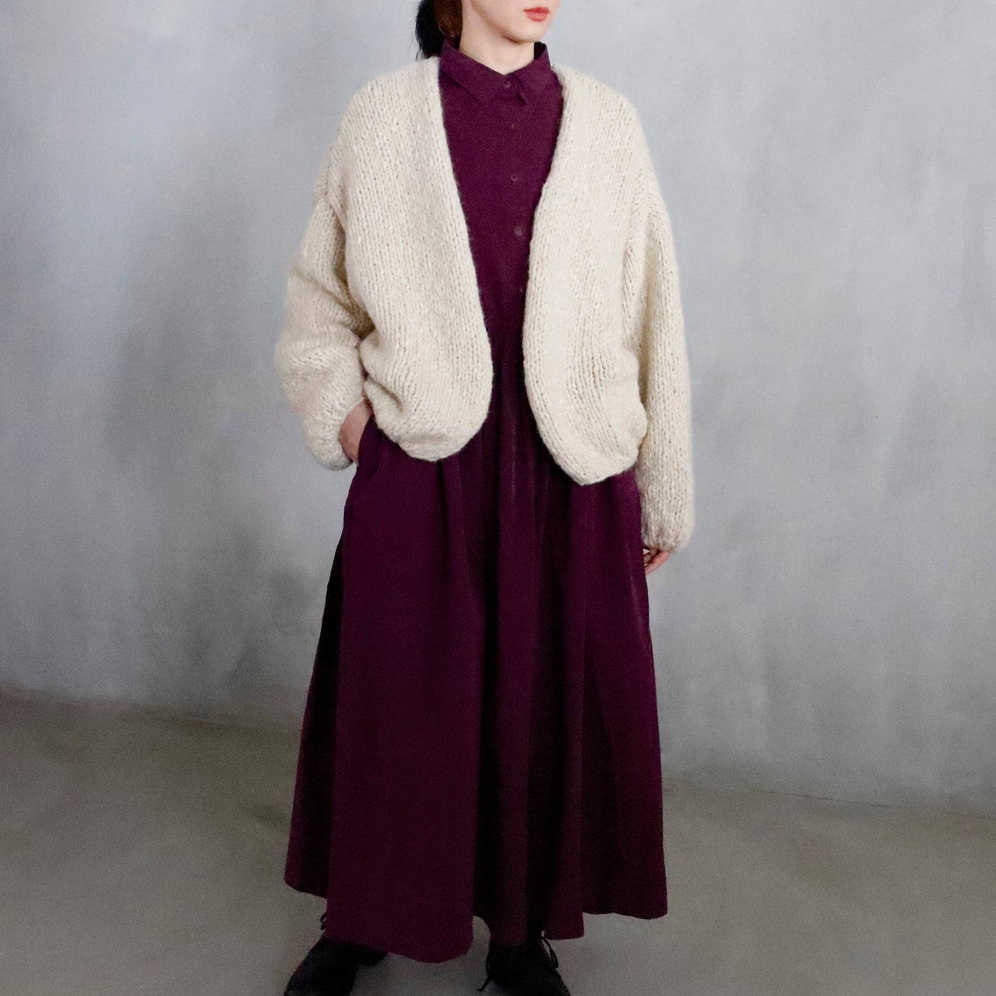 CASEY/CASEY | SHORT CARDIGAN ー ECRU