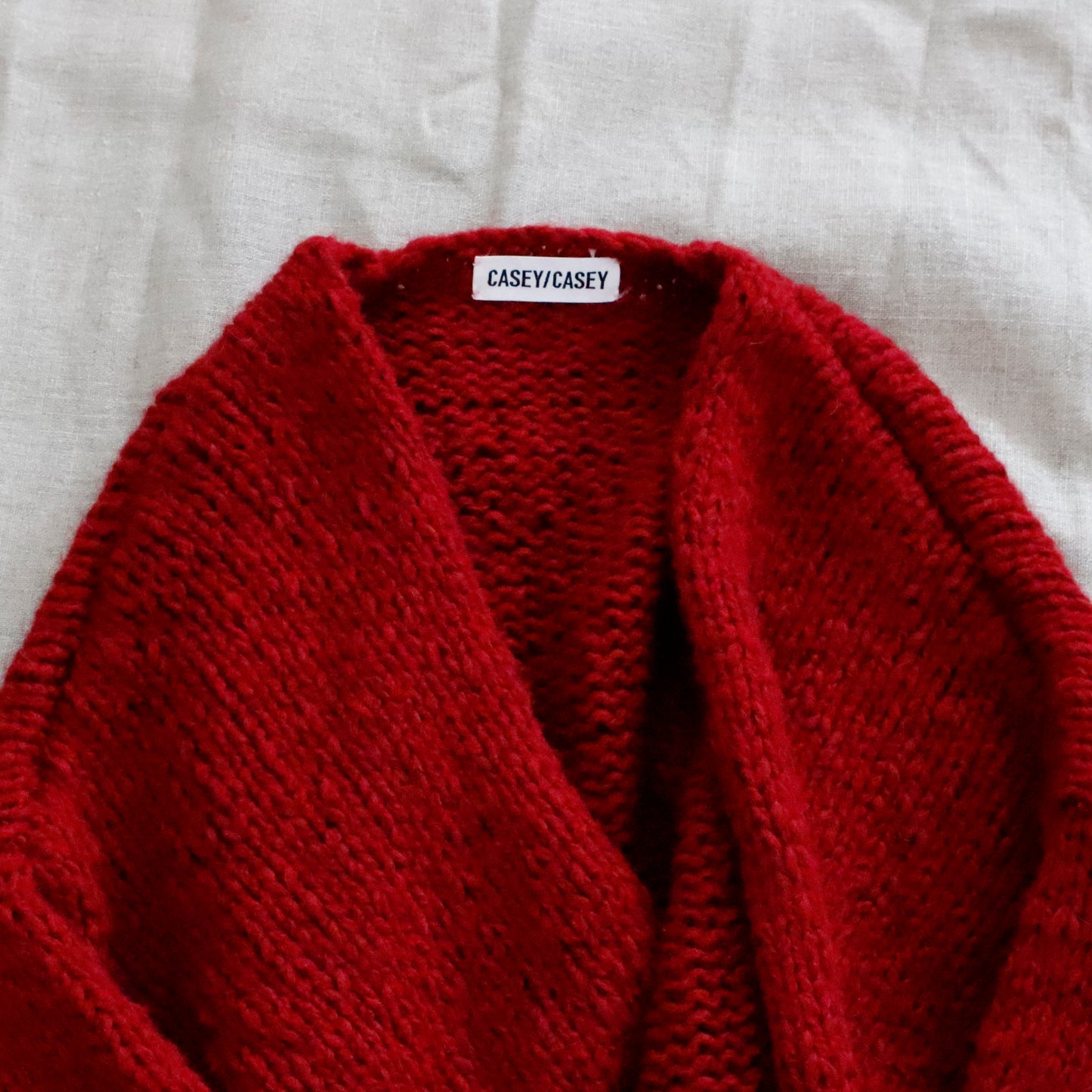 CASEY/CASEY | SHORT CARDIGAN ー RED