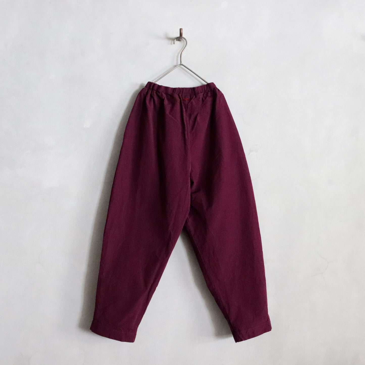 CASEY/CASEY | TIPPY PANT ー BLACKBERRY