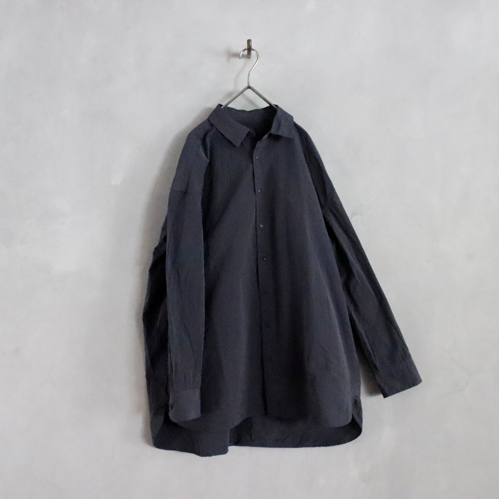 CASEY/CASEY | HAMNET SHIRT ー BLU SKULL