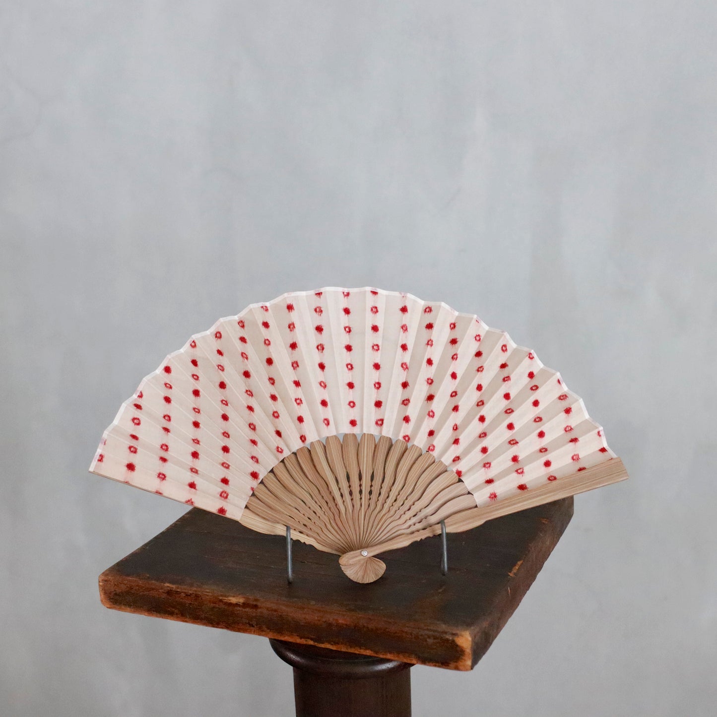 CP SENSU / FOLDING FAN - RED DOTS