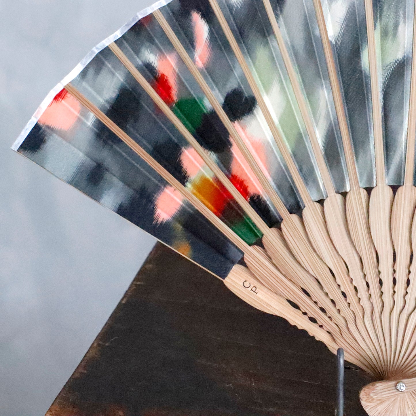 CP SENSU / FOLDING FAN - MULTI CLOUD