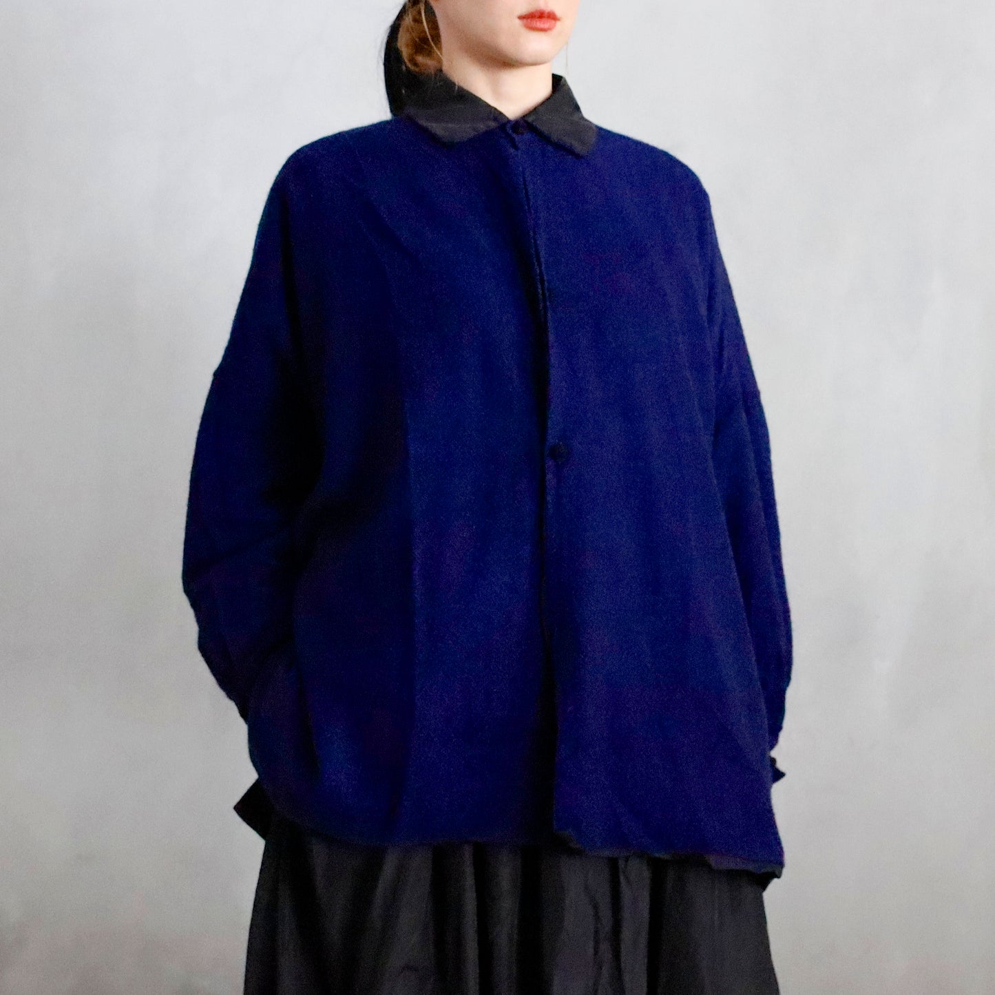 reversible shirt jacket larghissima corta double lavata - black / electric blue