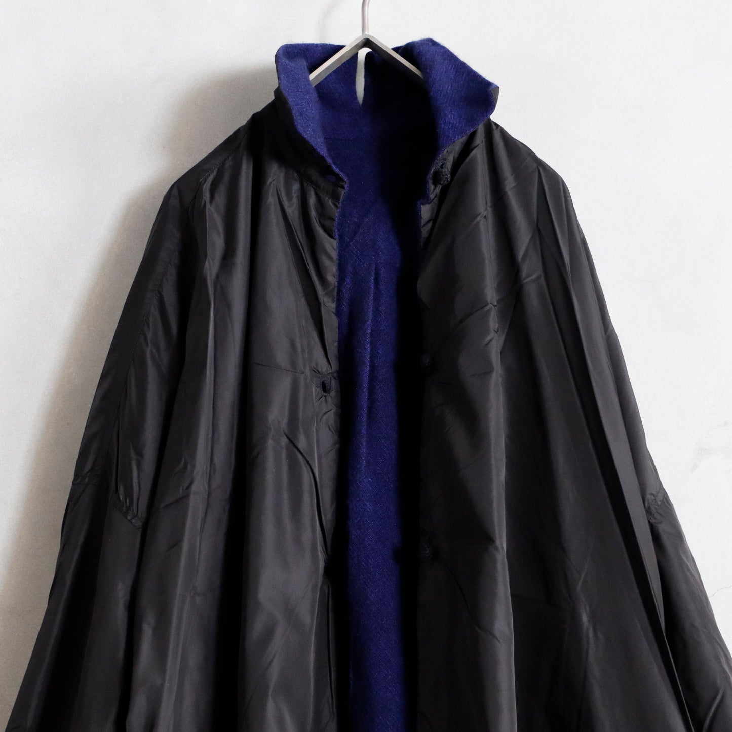 reversible shirt jacket larghissima corta double lavata - black / electric blue