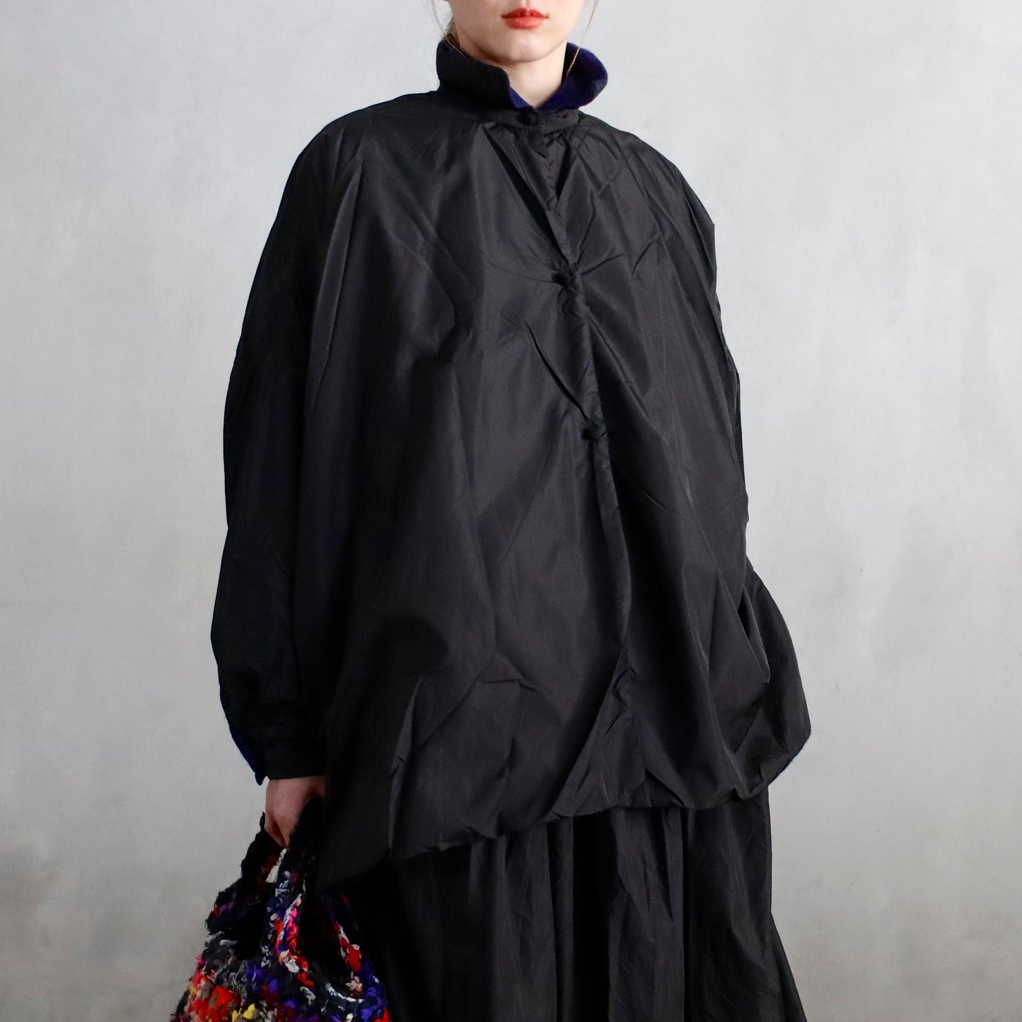 reversible shirt jacket larghissima corta double lavata - black / electric blue