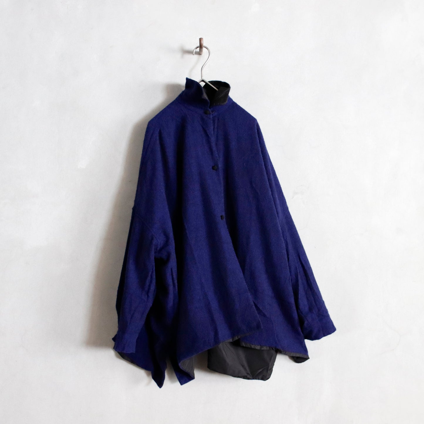 reversible shirt jacket larghissima corta double lavata - black / electric blue