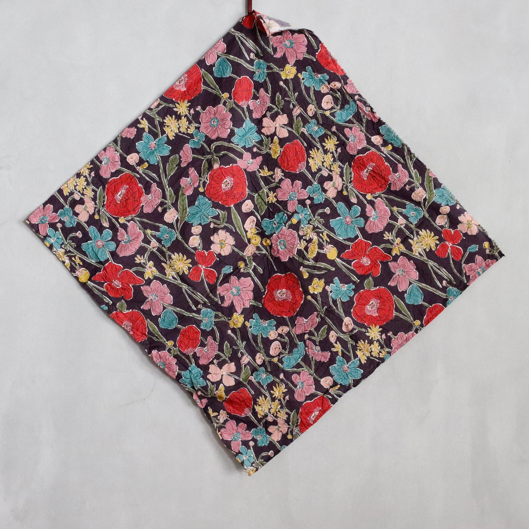 handkerchief medio lavato - red flower