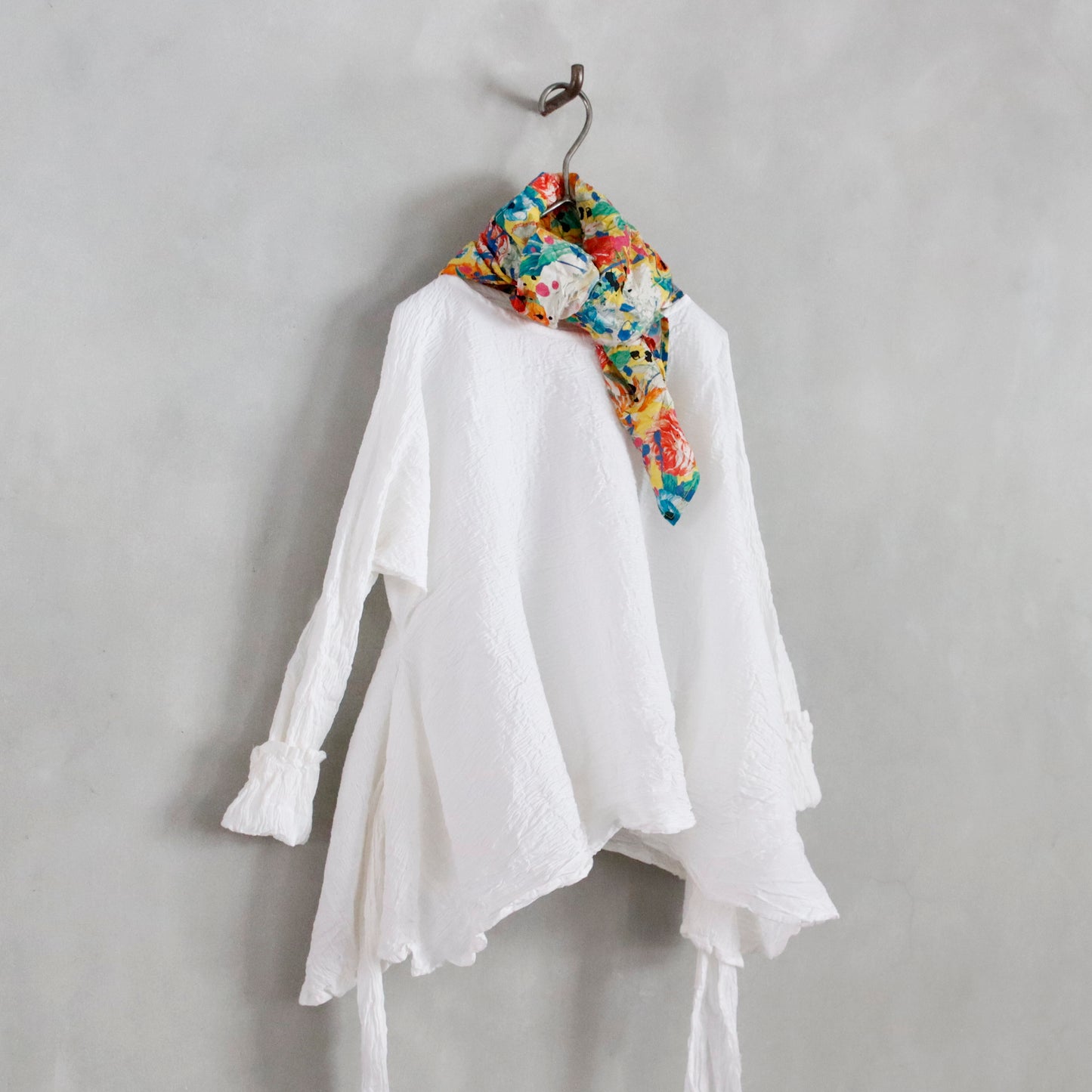 Blouse not yet washed - optical white