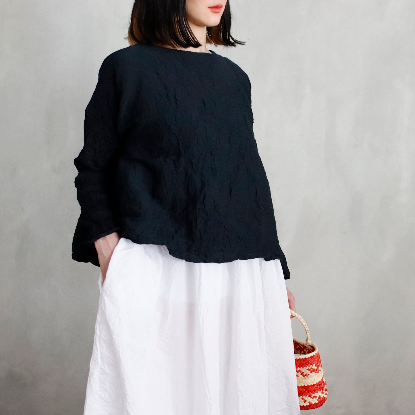 blouse not washed - black