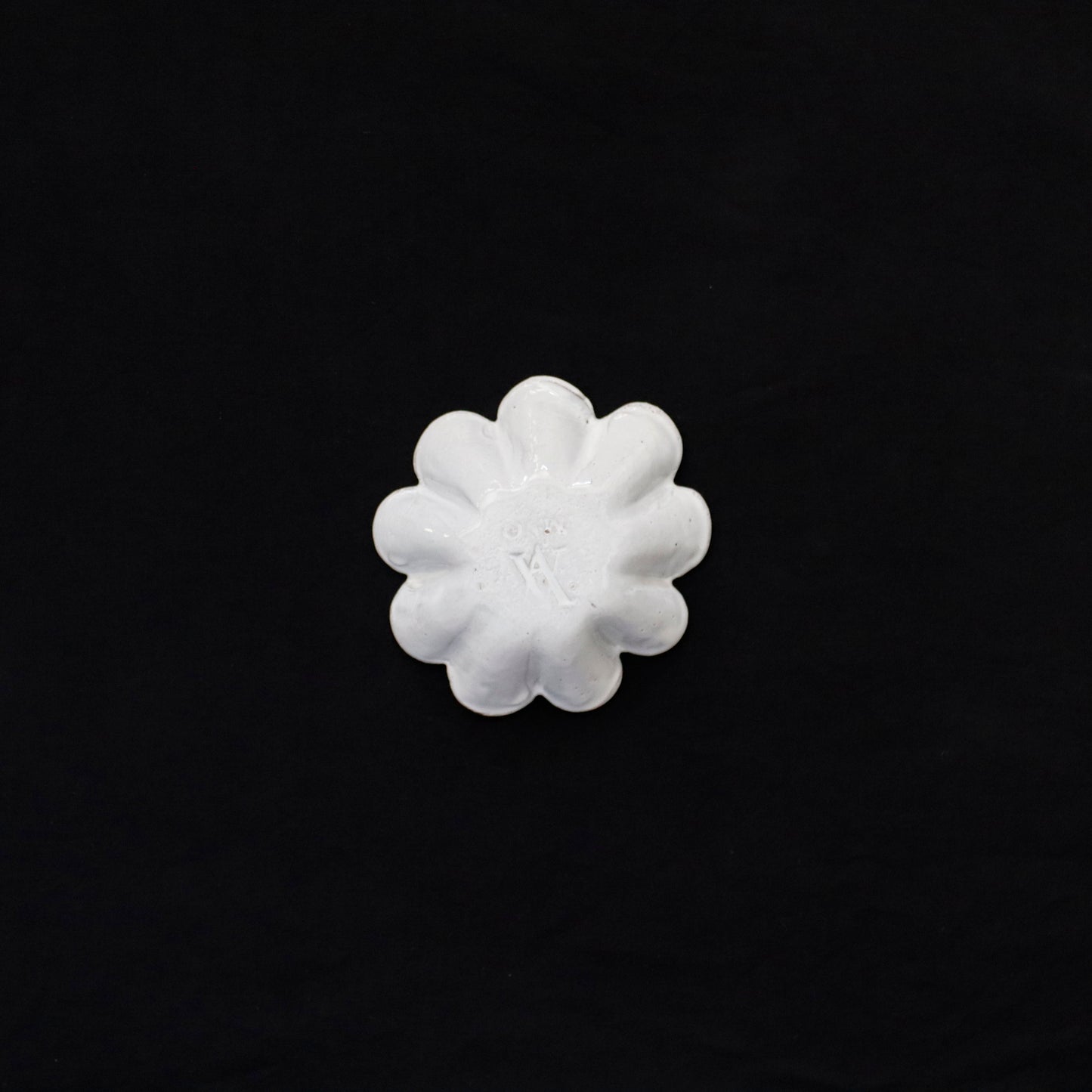 ASTIER de VILLATTE | "Fifine" Medium Saucer with Nine Petals