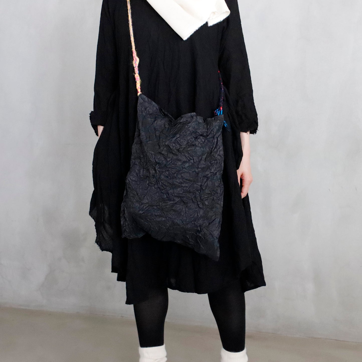 daniela gregis | silk taffeta bag pepperoncino media lavata - black
