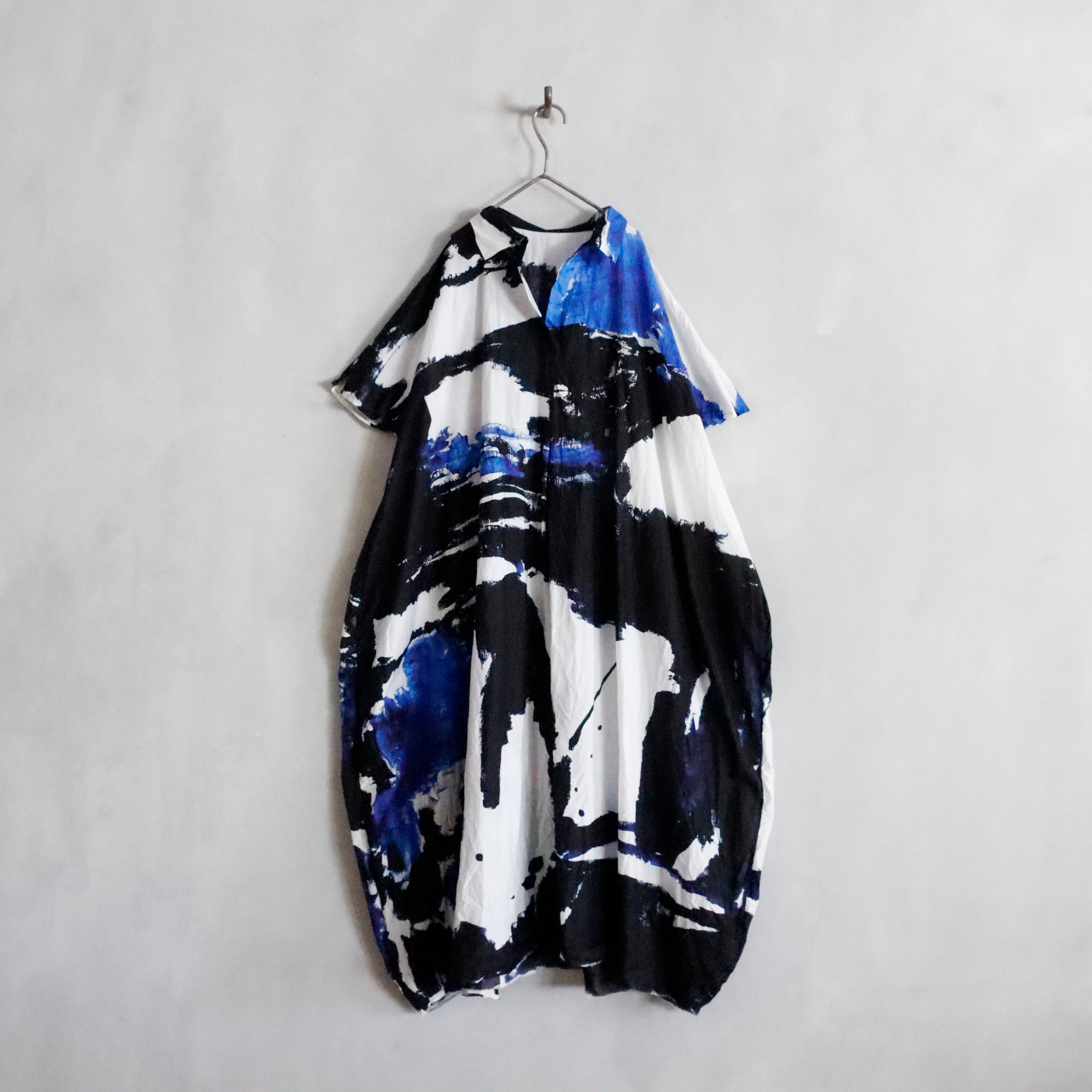ハレノオト①☆daniela gregis ドット柄 定番 dress DANIELA GREGIS 2023年秋冬コレクション | ミラノ | 画像42枚